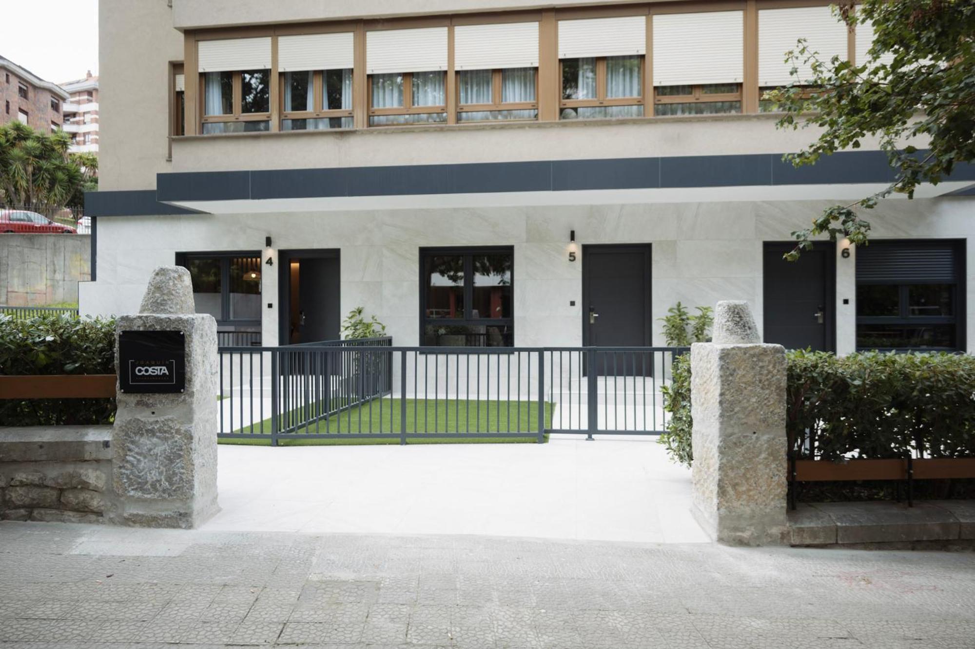 Apartamentos Joaquin Costa Santander Eksteriør billede