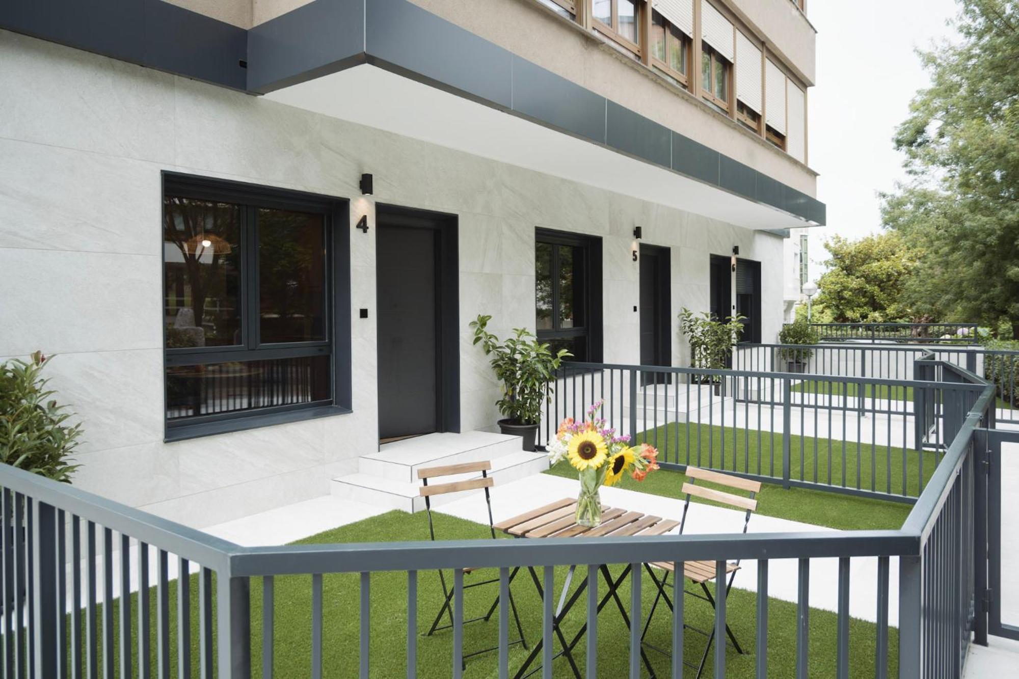 Apartamentos Joaquin Costa Santander Eksteriør billede