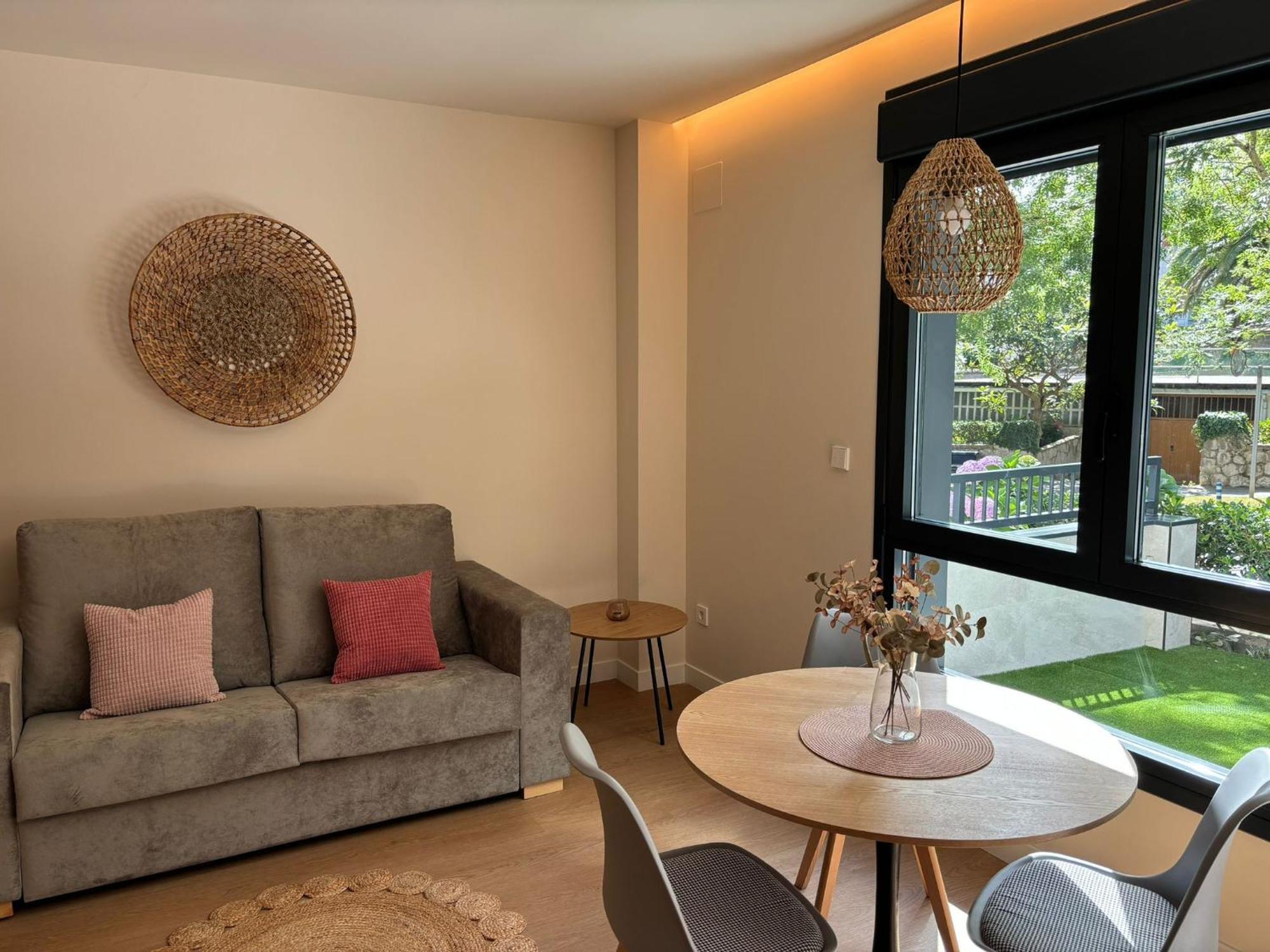 Apartamentos Joaquin Costa Santander Eksteriør billede