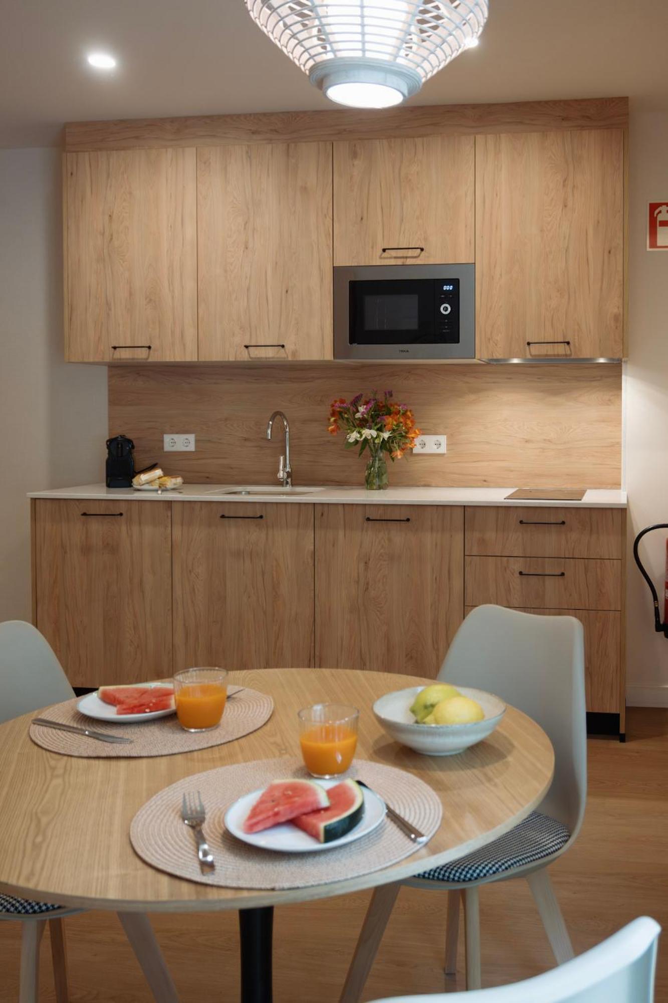 Apartamentos Joaquin Costa Santander Eksteriør billede
