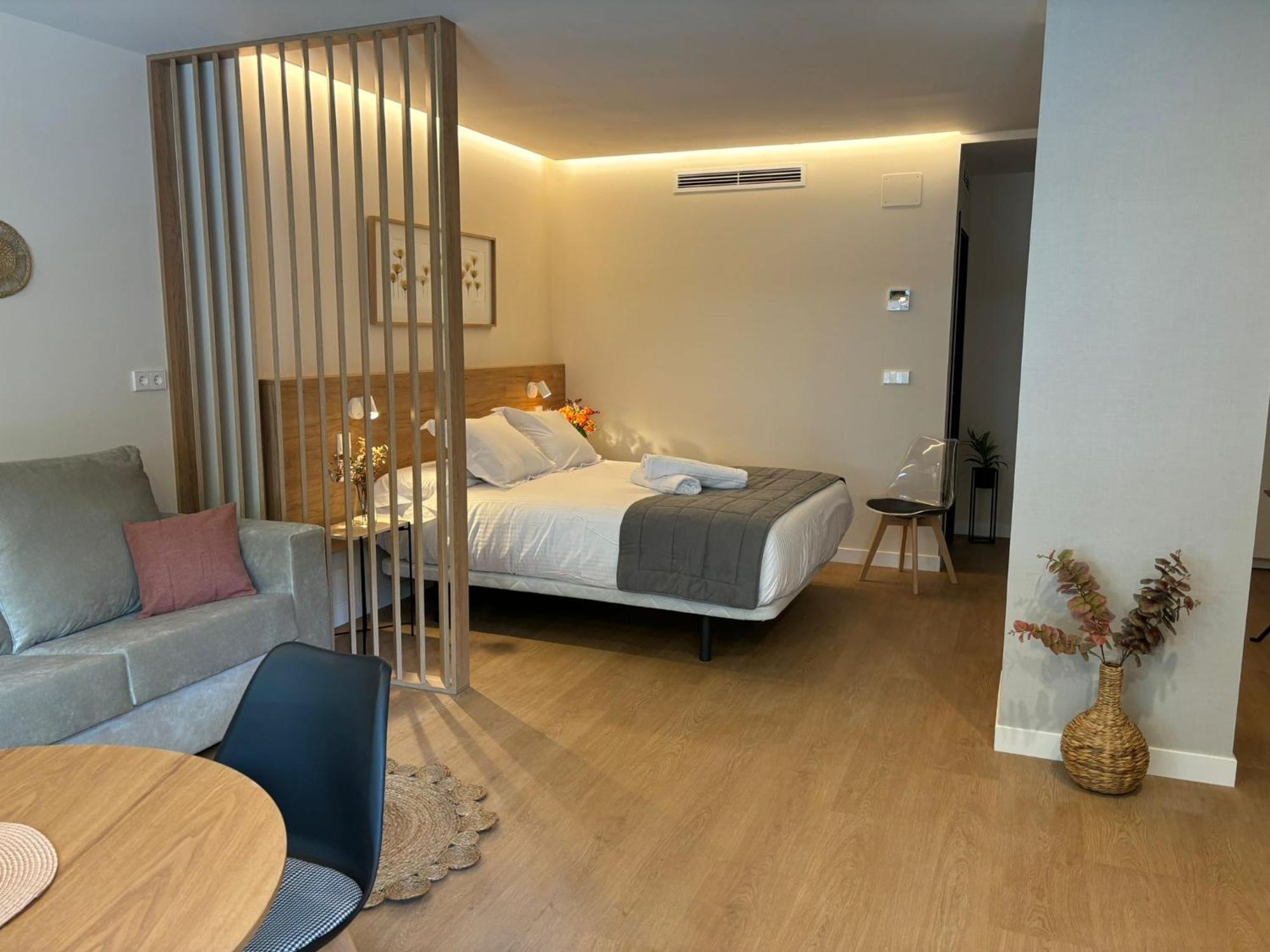 Apartamentos Joaquin Costa Santander Eksteriør billede