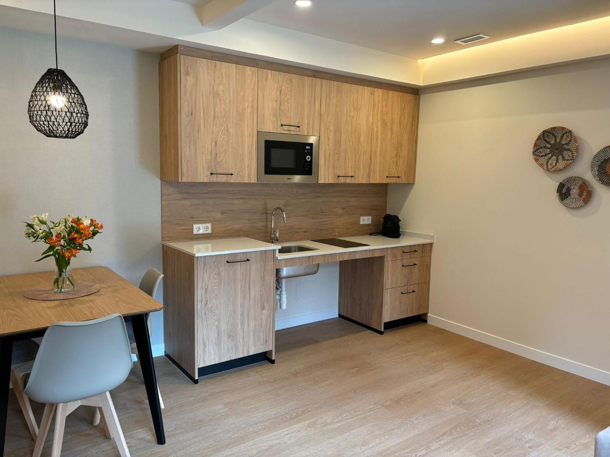 Apartamentos Joaquin Costa Santander Eksteriør billede